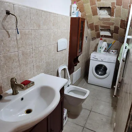 Casa * Alanno
